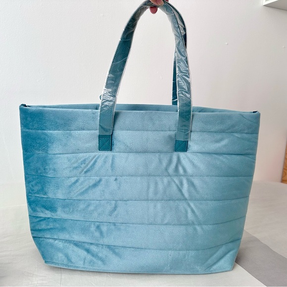 Silver Blue Quilted Velvet Tote - Picture 7 of 8